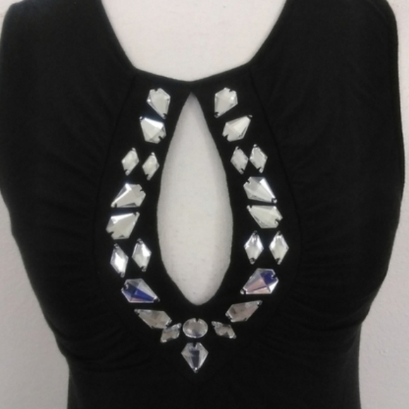 MODA INTERNATIONAL Elegant Black Sleeveless Top Rhinestone Embellished Keyhole - Picture 5 of 8